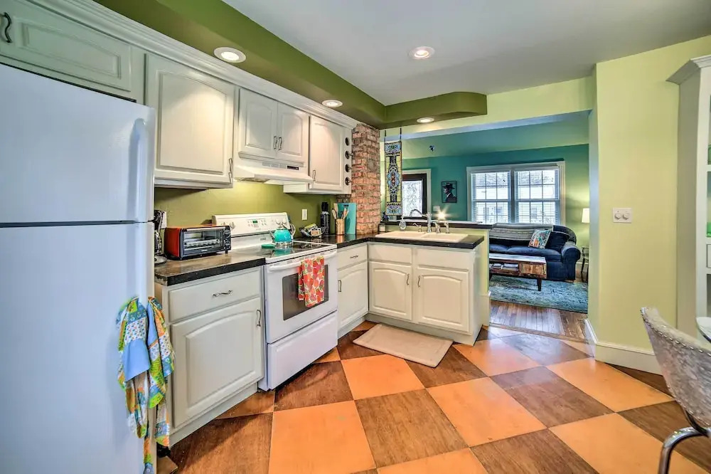Modern Home w/ Backyard, 1 Mi to Dtwn Sturgeon Bay
