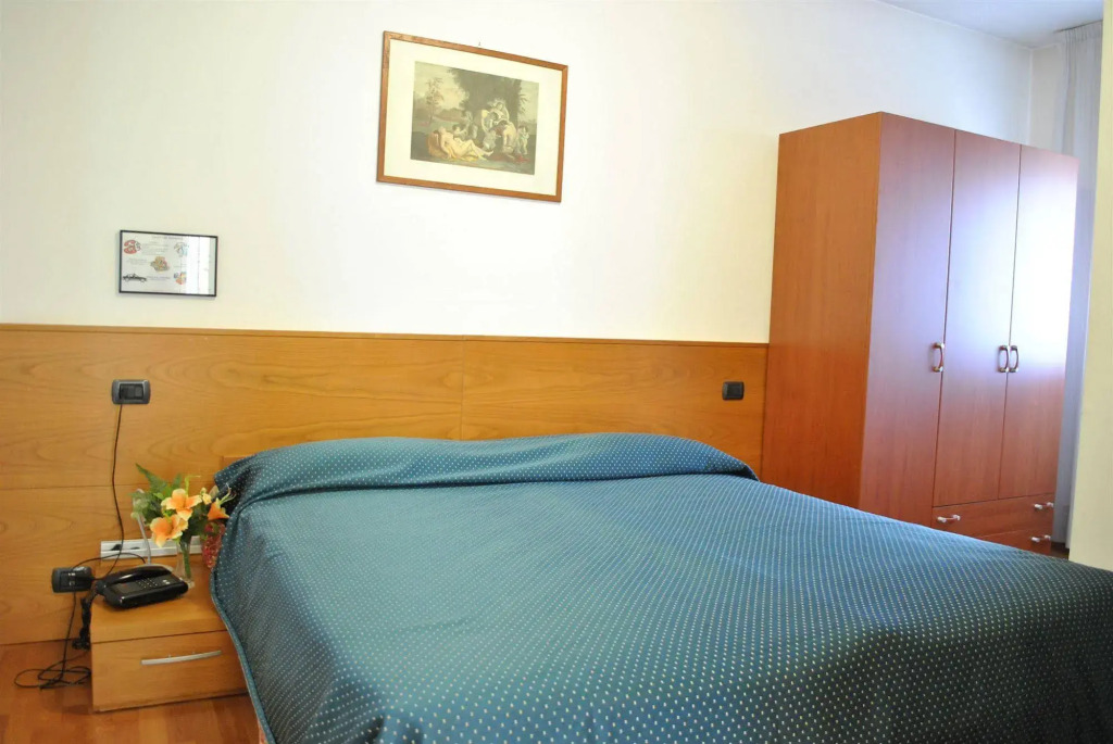 Rometta Hotel