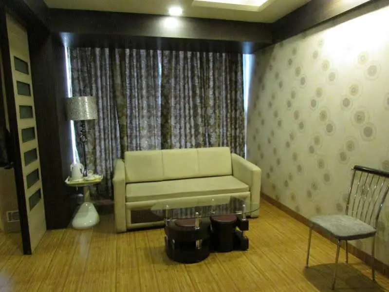 Hotel Emerald