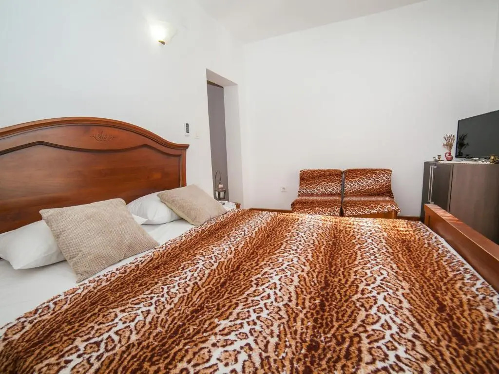 Apartments Savo