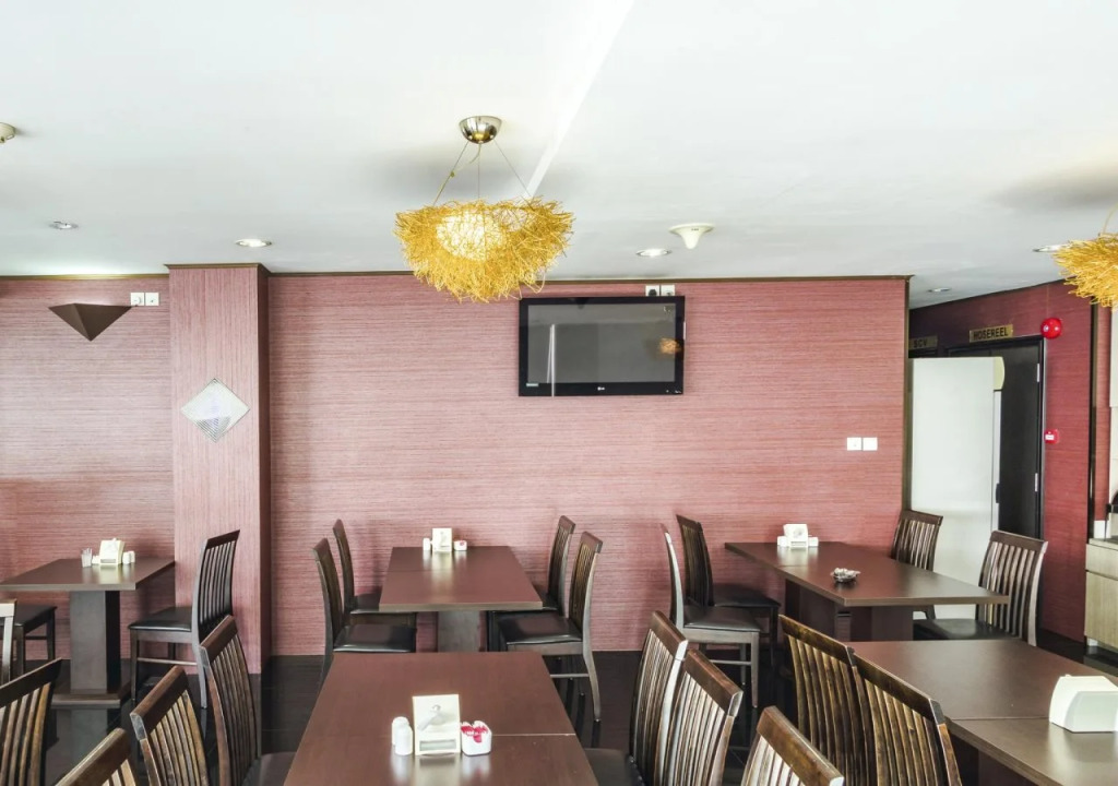 Rest Bugis Hotel
