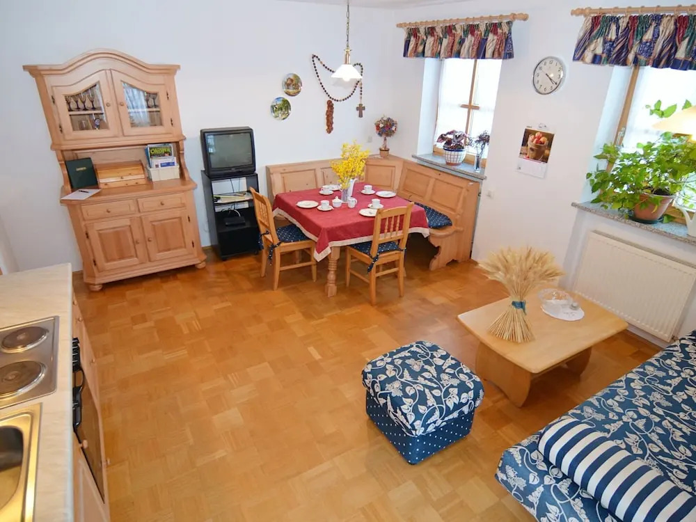 Apartment With Garden and Sauna Tranquil Area