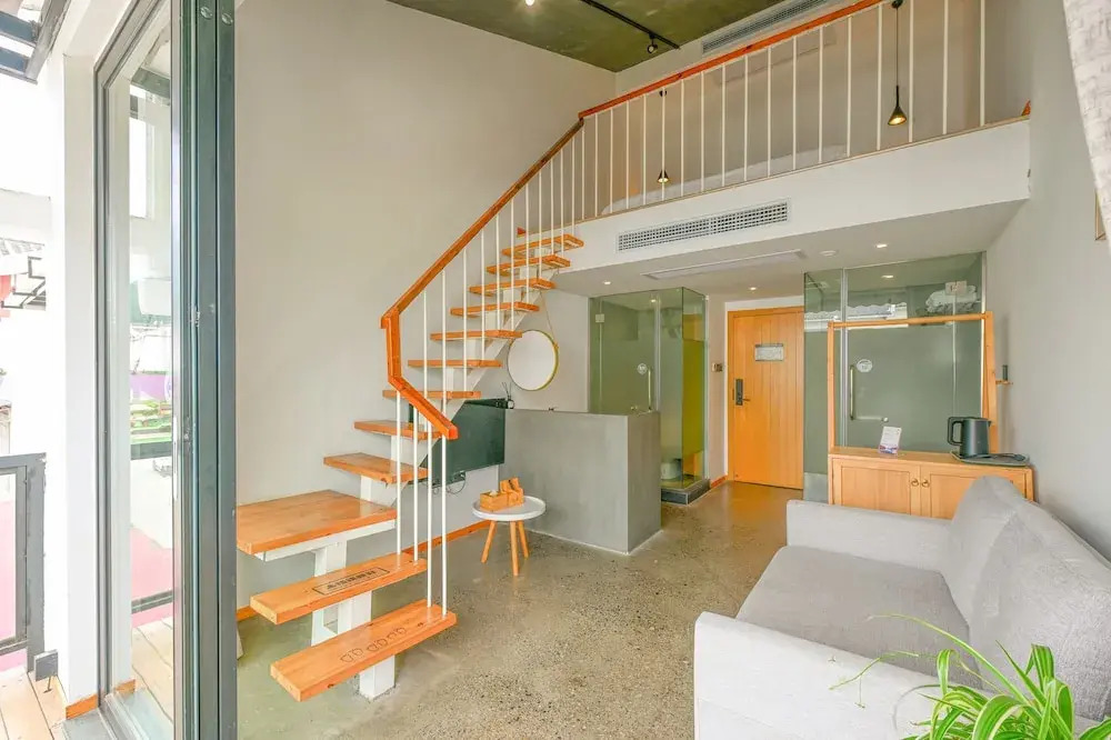 Tianmen Boutique Hotel-Free pickup from Tianmenshan-English services-Near the Tianmen Cableway