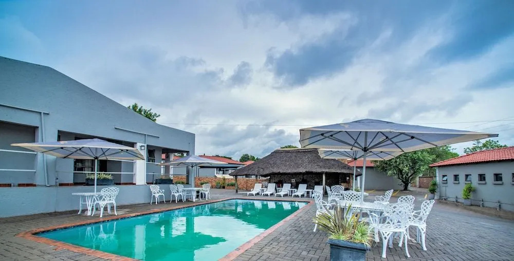 Khayalami Hotel - Emalahleni