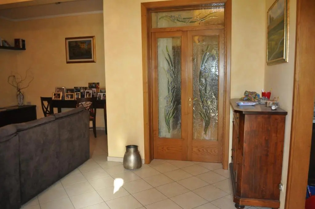 Antonia House