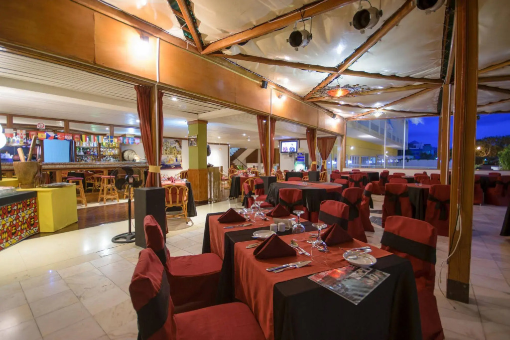 Oasis Porto Grande