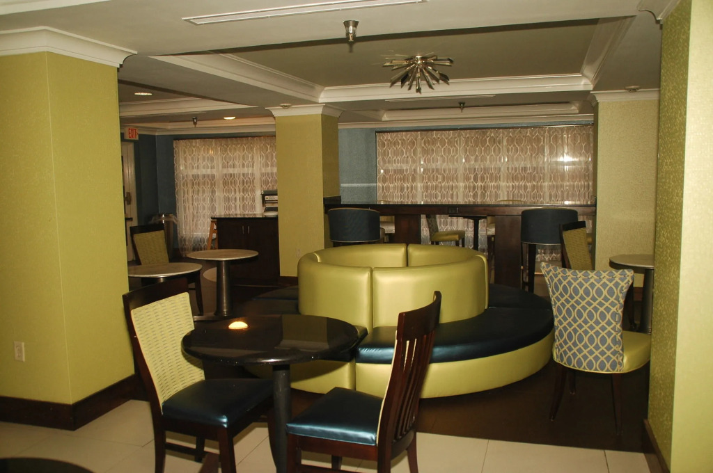 Holiday Inn Express Birmingham Irondale East by IHG