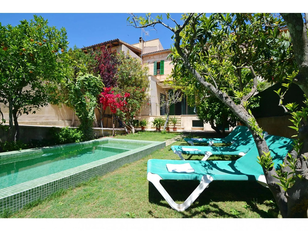 Cozy Town House with Private Pool & Private Garden near Village