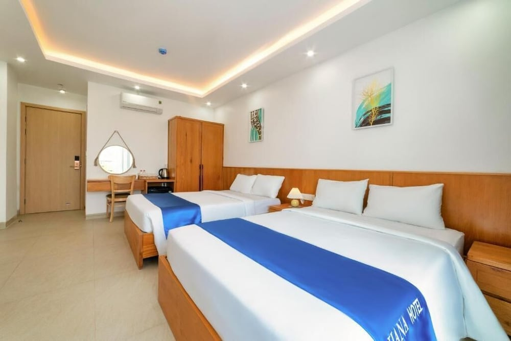 Hana Hotel Sonasea Night Market Phu Quoc