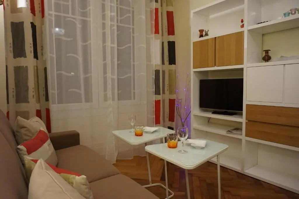 Studio Carré dOr, à 50m de la plage et du Négresco