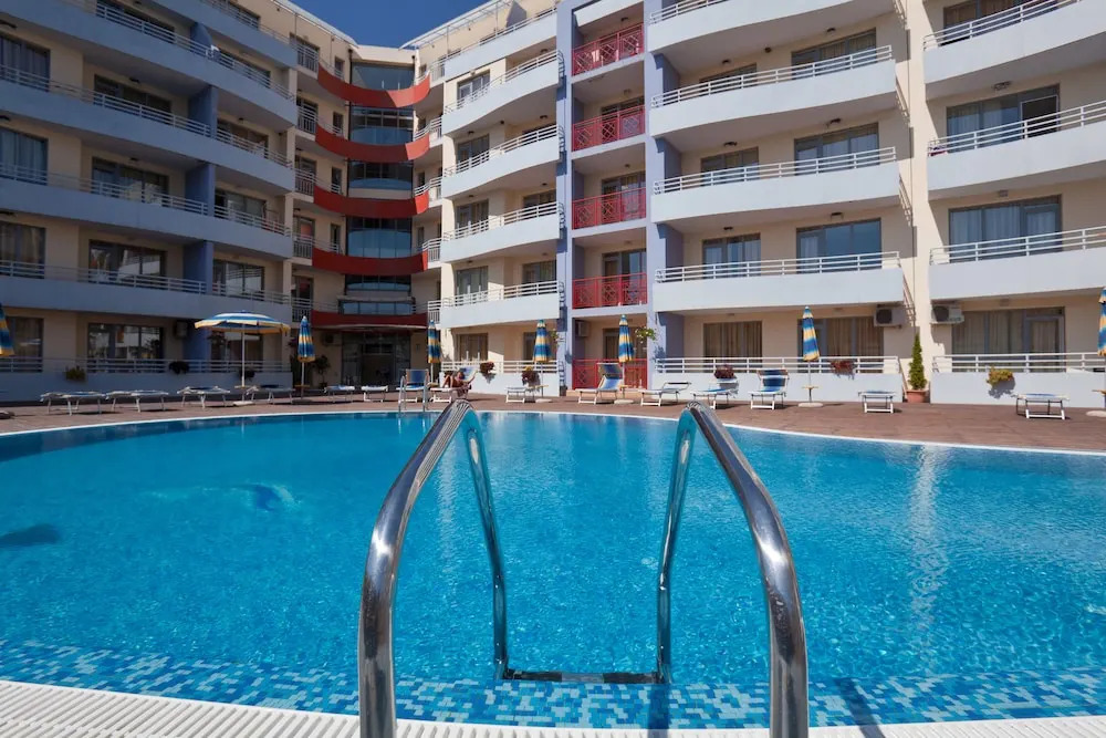 Apartment in Central Plaza