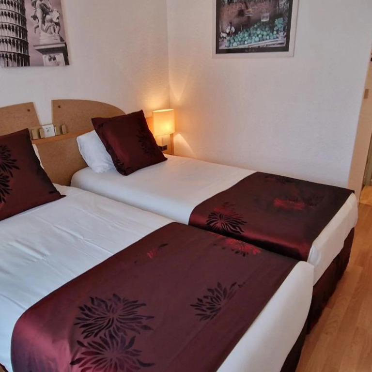 Kyriad Direct Arpajon