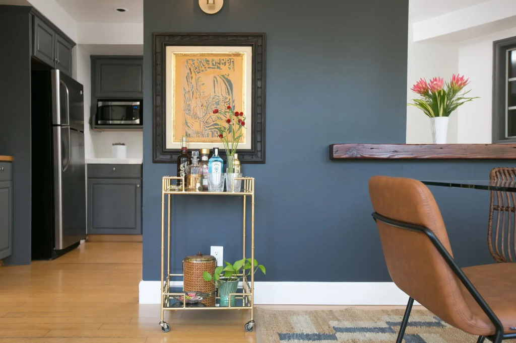 Sleek 2Br in Hollywood Hills by Sonder