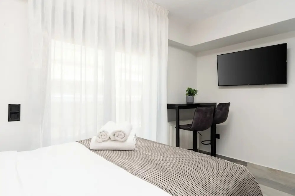 TOWER 15 Suites