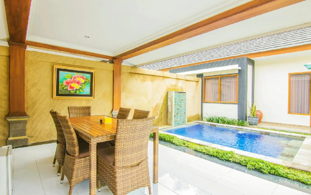 Mirah Hotel