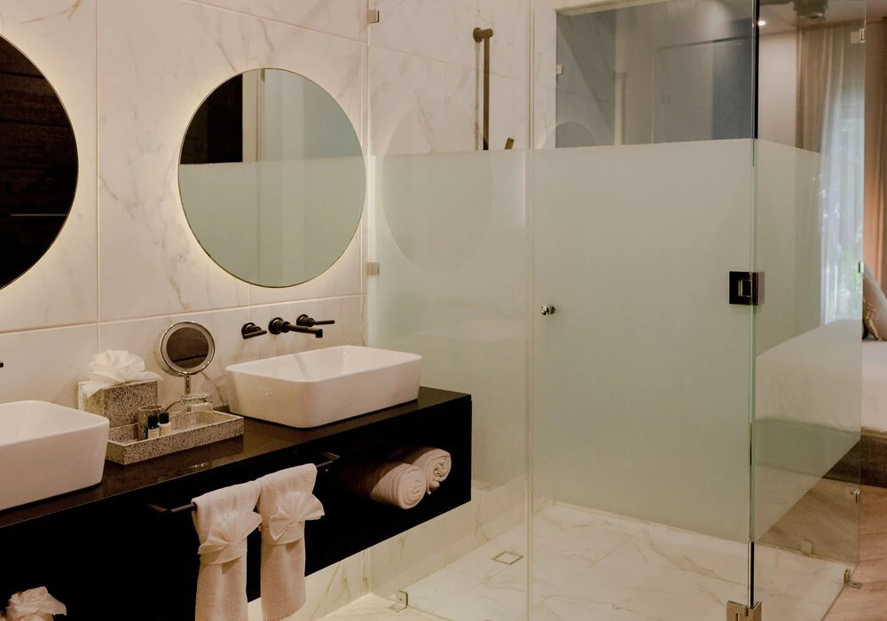 2 Bedroom Luxury Suite 110
