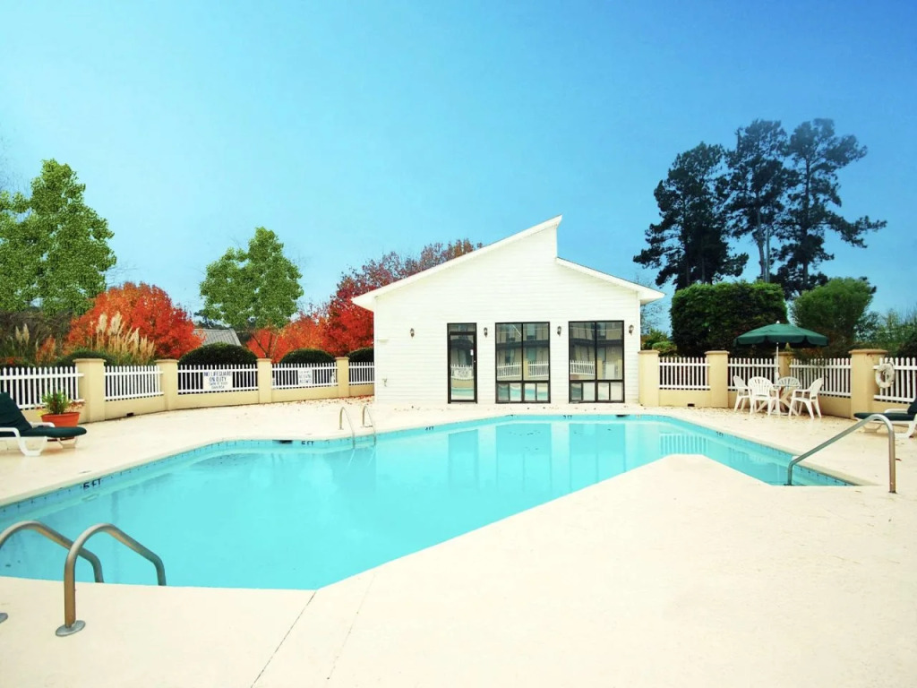 Comfort Suites Summerville