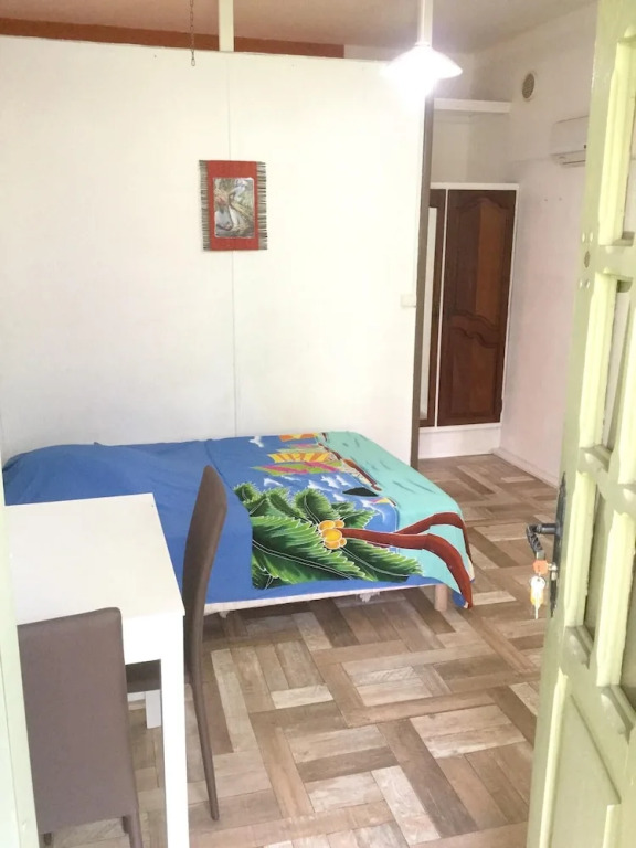 Studio in Schoelcher, With Enclosed Garden and Wifi - 2 km From the Be