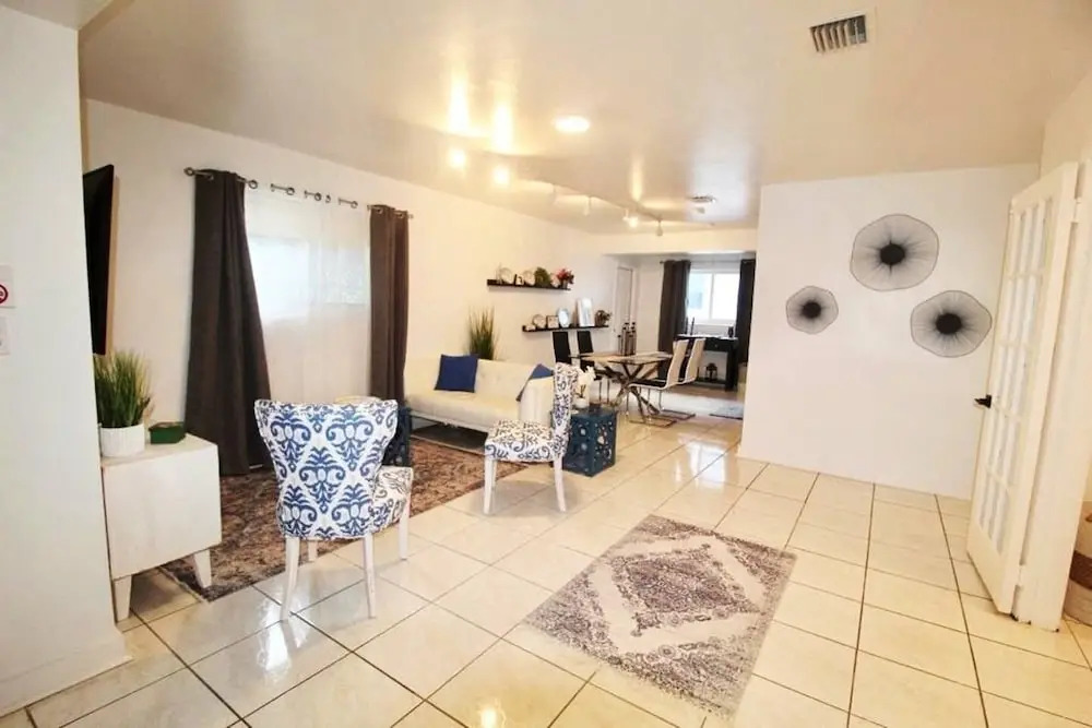 3BR 2BA Coral Terrace House by ASVR-2530
