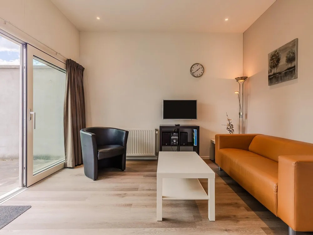 Well-kept Bungalow With Microwave Near Valkenburg
