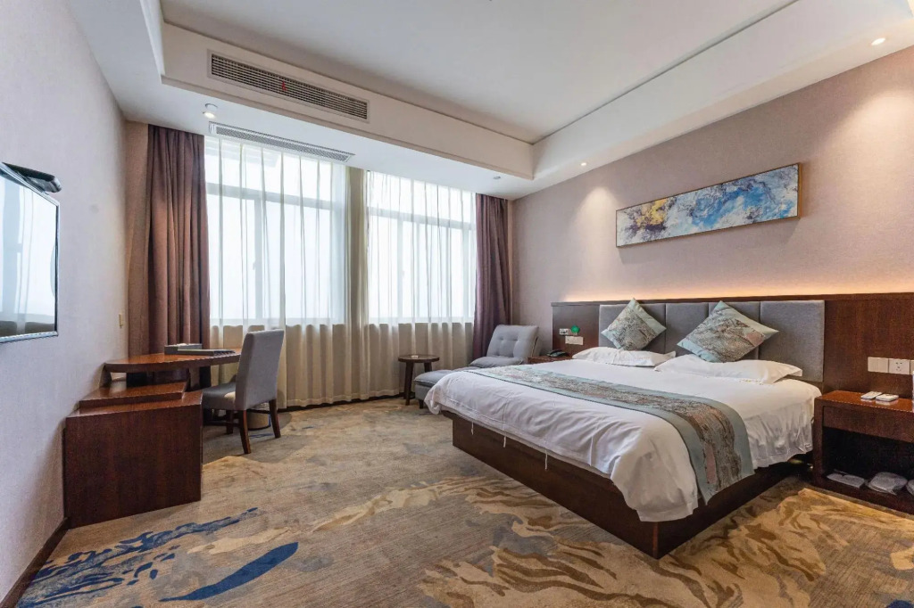 Waterfront Garden Hotel