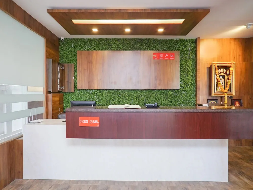 Hotel Twin Tower 2 By OYO Rooms
