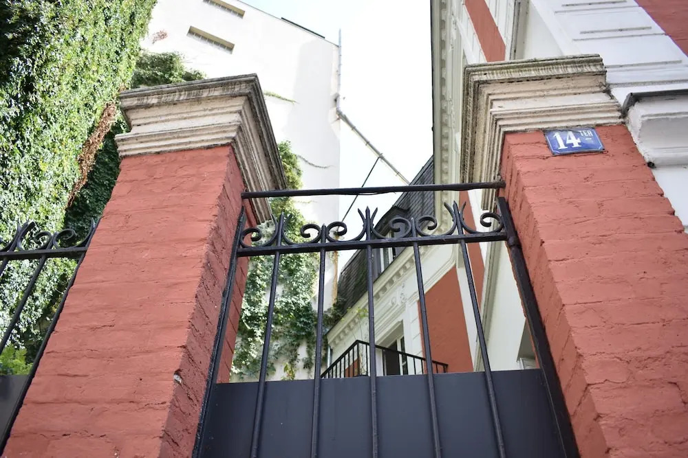 3 Storey Flat With Private Terrace