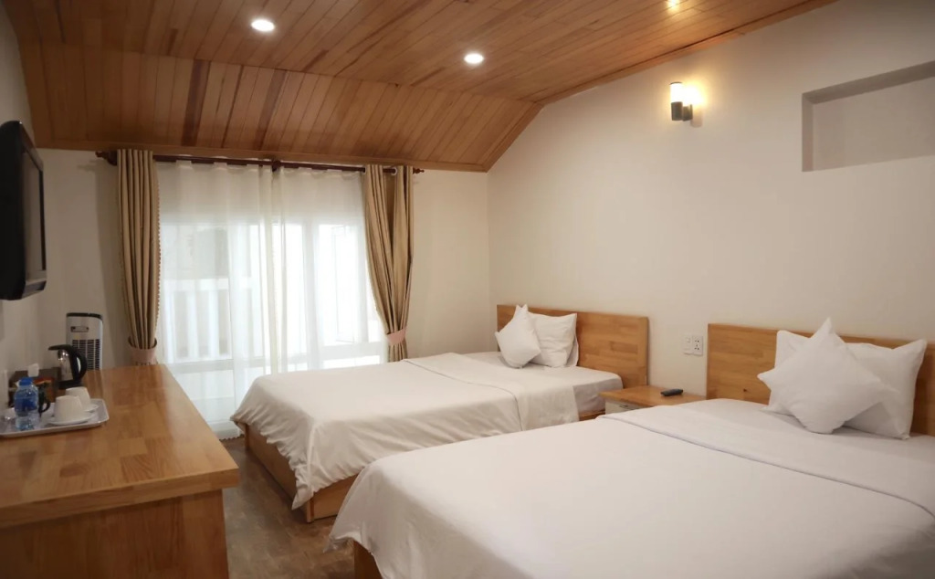 Hoang Loc Villa