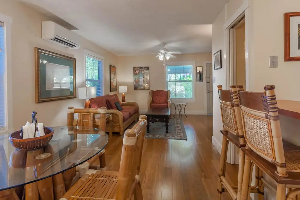 Old Town Suites