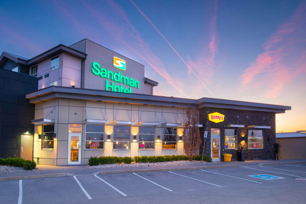 Sandman Hotel Oakville
