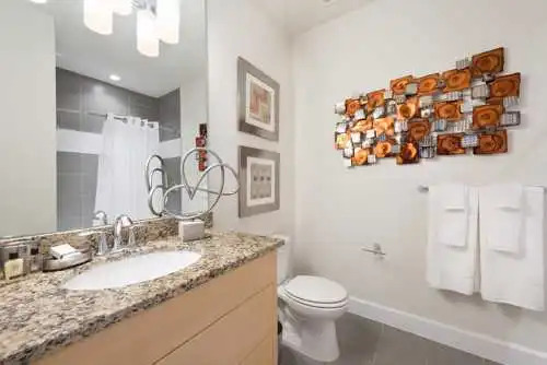 Beautiful 3 Bedroom Suites, 20 Min From Disney