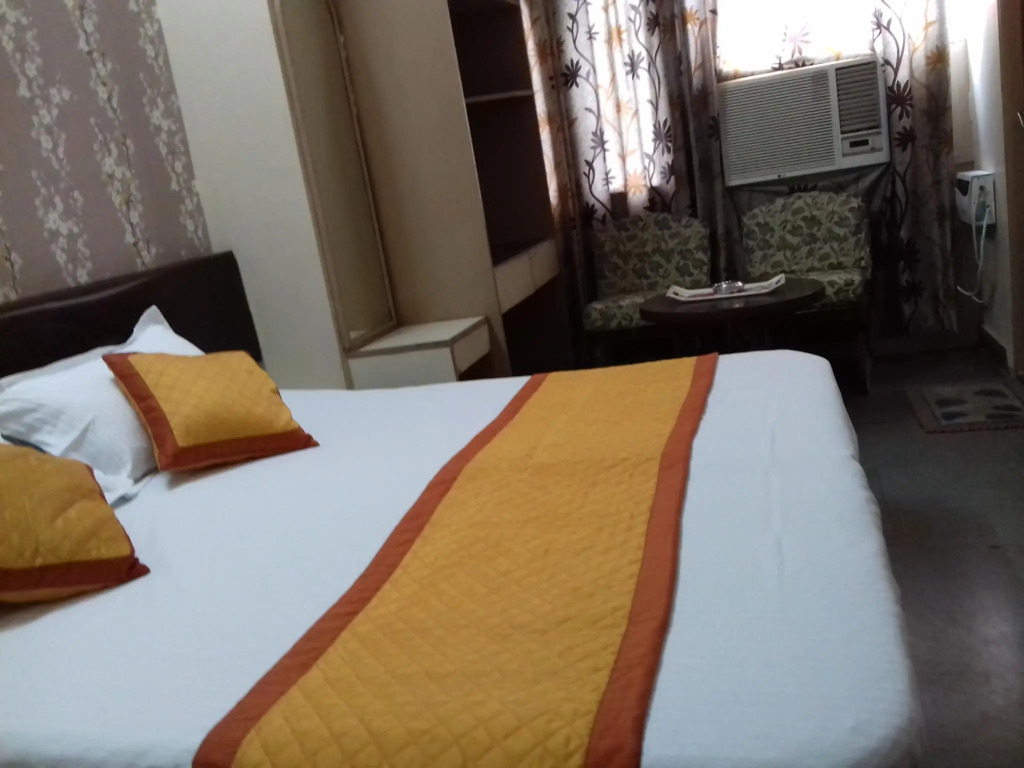 Kailash Hotel
