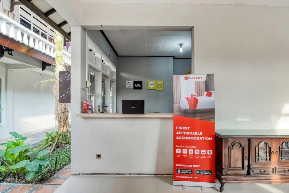 RedDoorz near Malioboro Tugu Station Jogja 2
