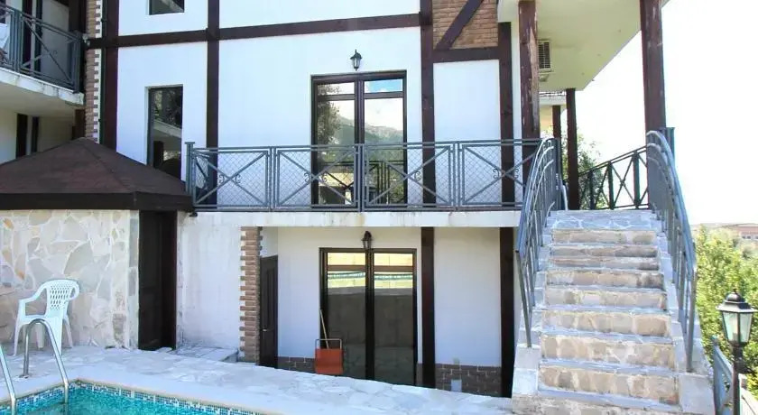 Villa Astra 1