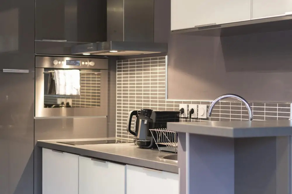 Les Deux Rives - Appartement Confortable Avec Place de Parking