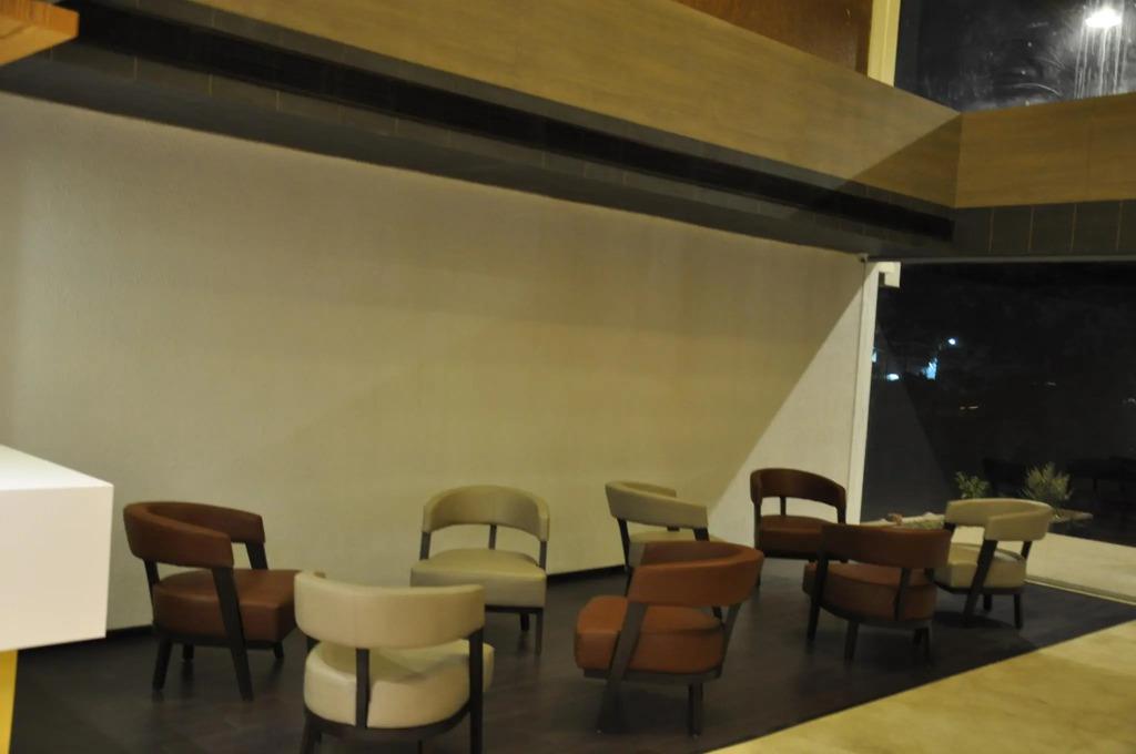 Pride Biznotel Manjusar Vadodara Near Sokhda Lake