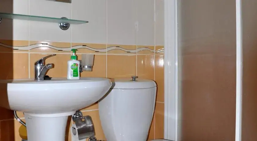 Oasis Lettings Calis