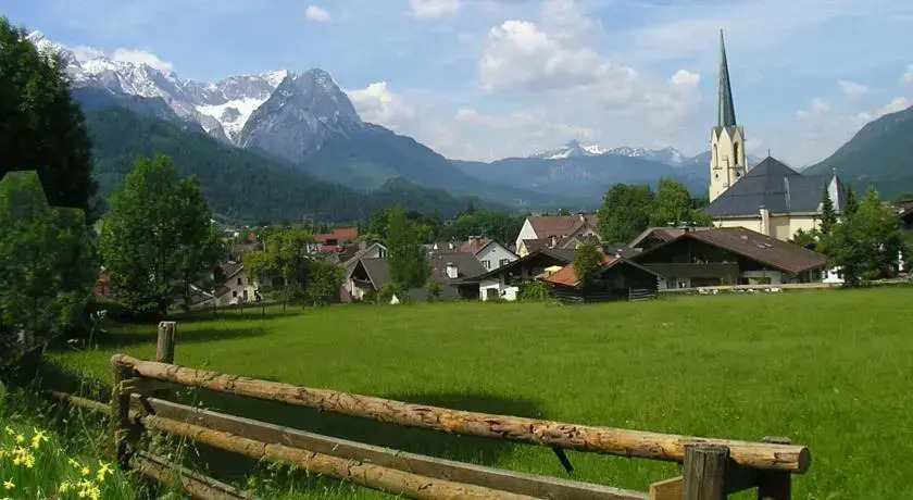 Alpin Ferienwohnungen Garmisch - Partenkirchen