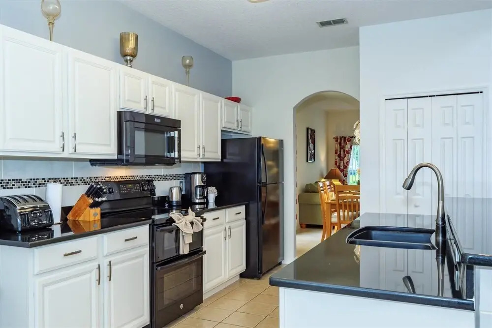 Fabulous 5 bed Villa With a West Facing Pool With no Rear Neighbours Overlooking Conservation Land