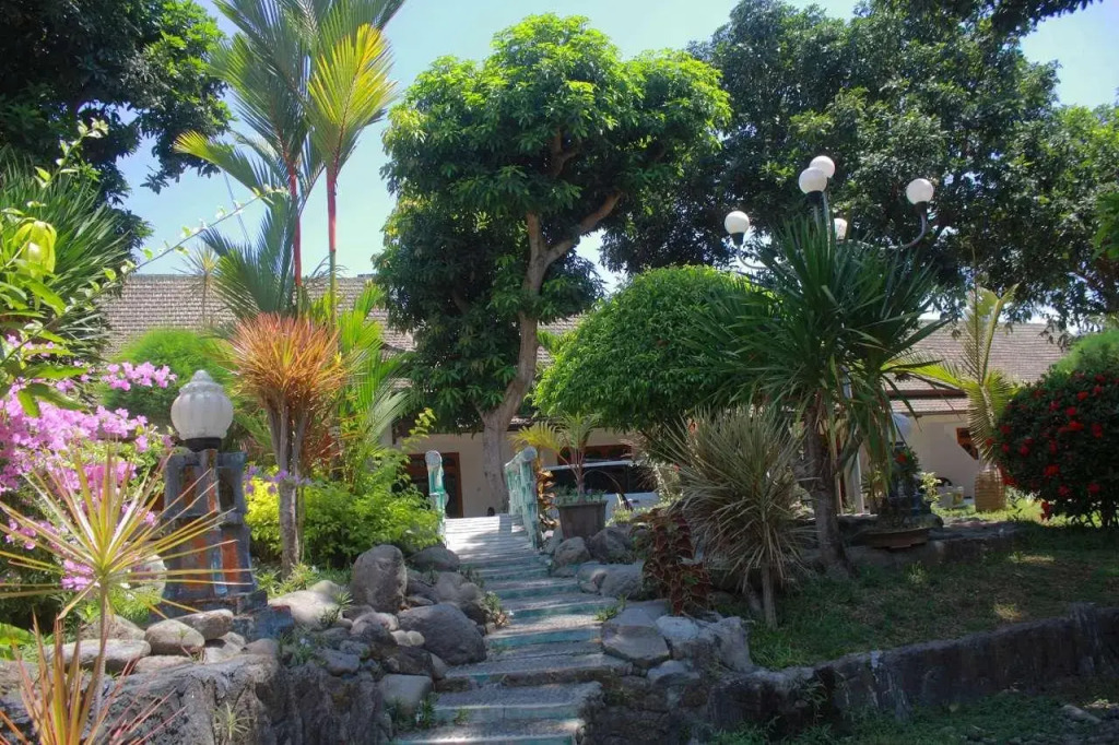 Berlian Abadi Hotel by Sinergi