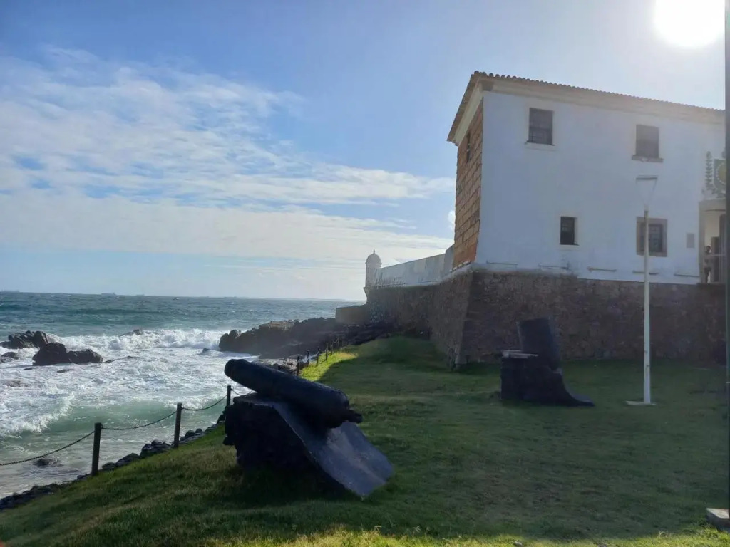 Studio Lateral Vista Mar Barra Internet cama de casal Netflix