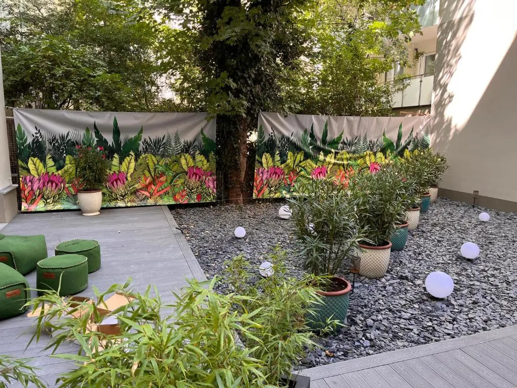 Street Living Hotel - Apartments