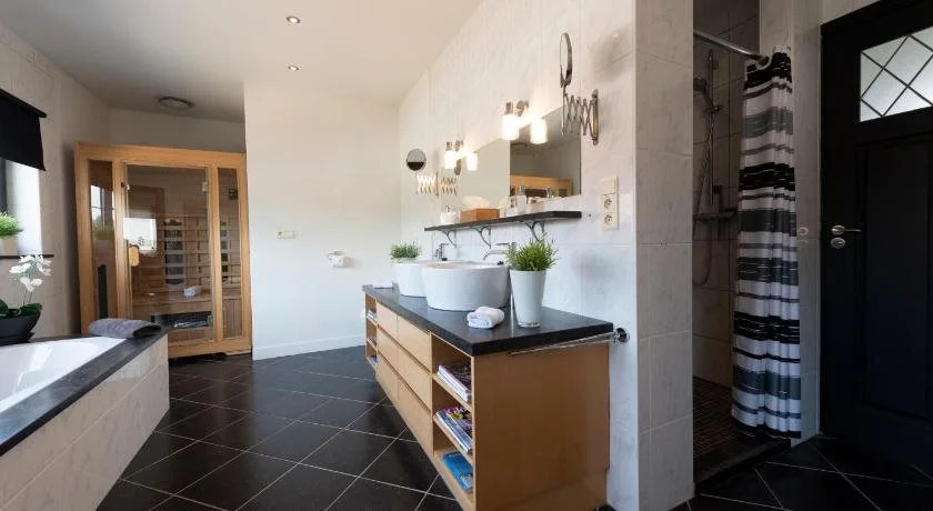 B&B Montenakerhof