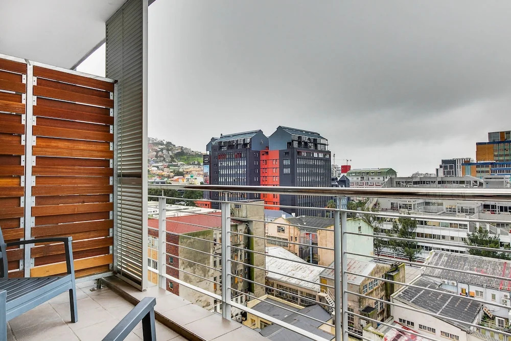 City View Balcony Apartment 908