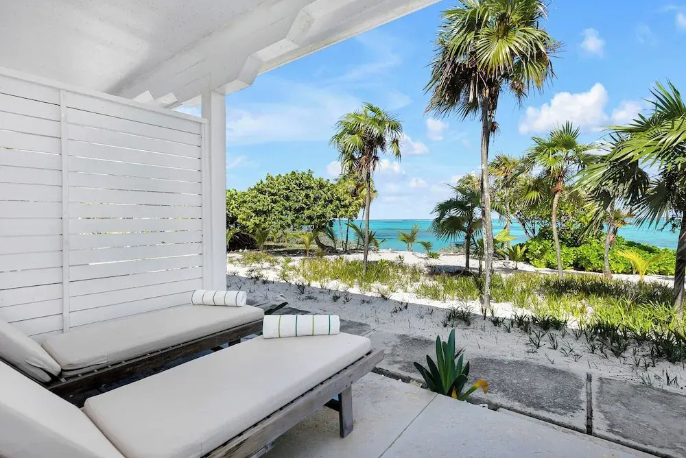 Pelican Beach Hotel