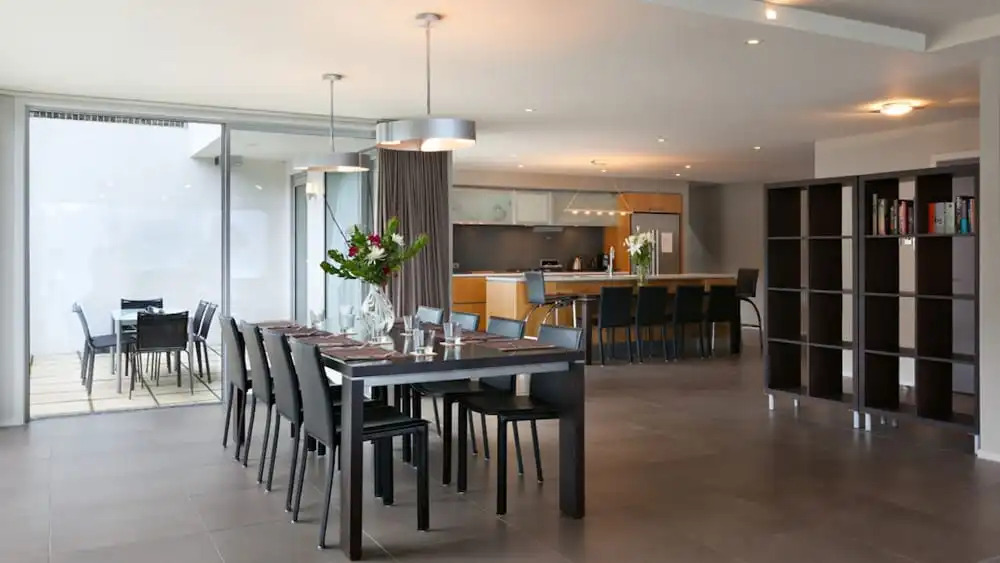 Luxury 4 Bedroom Villa in New Zealand, Queenstown Villa 1007
