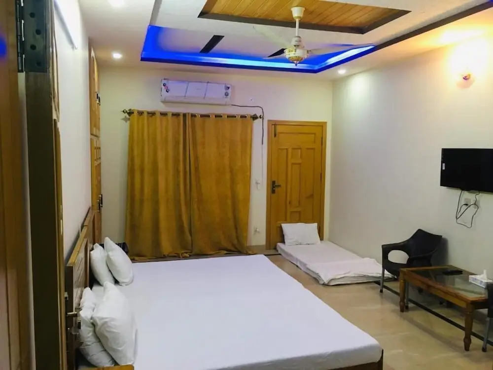 Royal Cottage Guest House