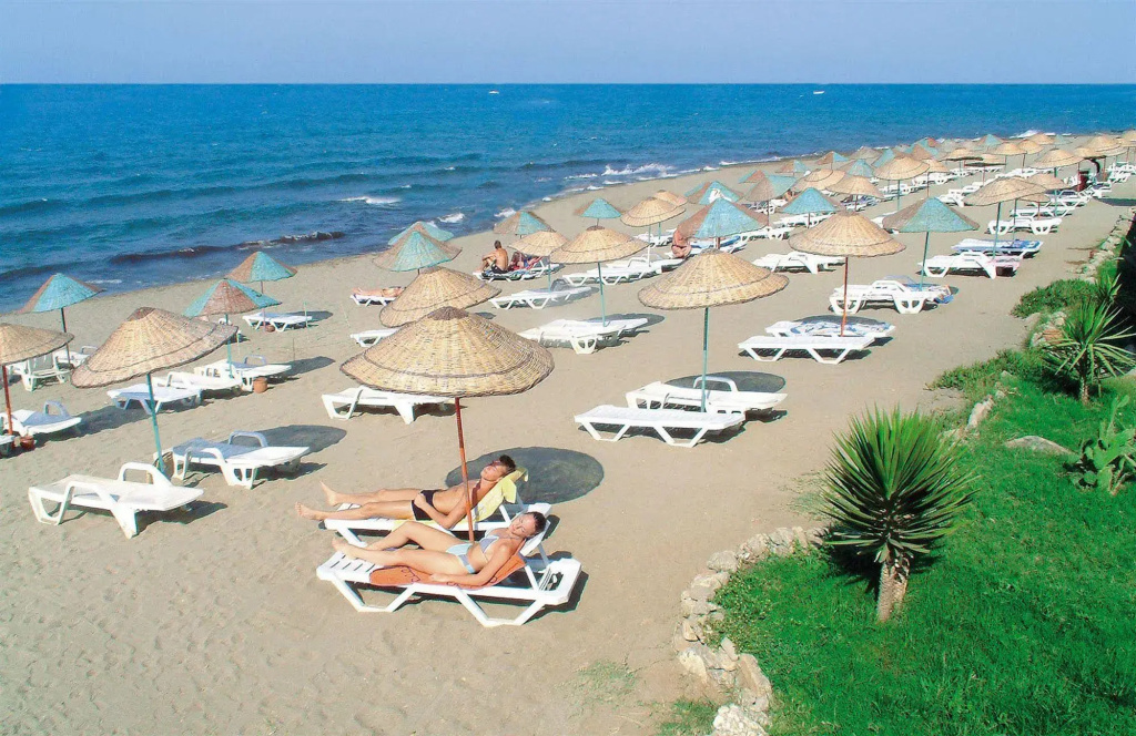 MC Mahberi Beach Hotel