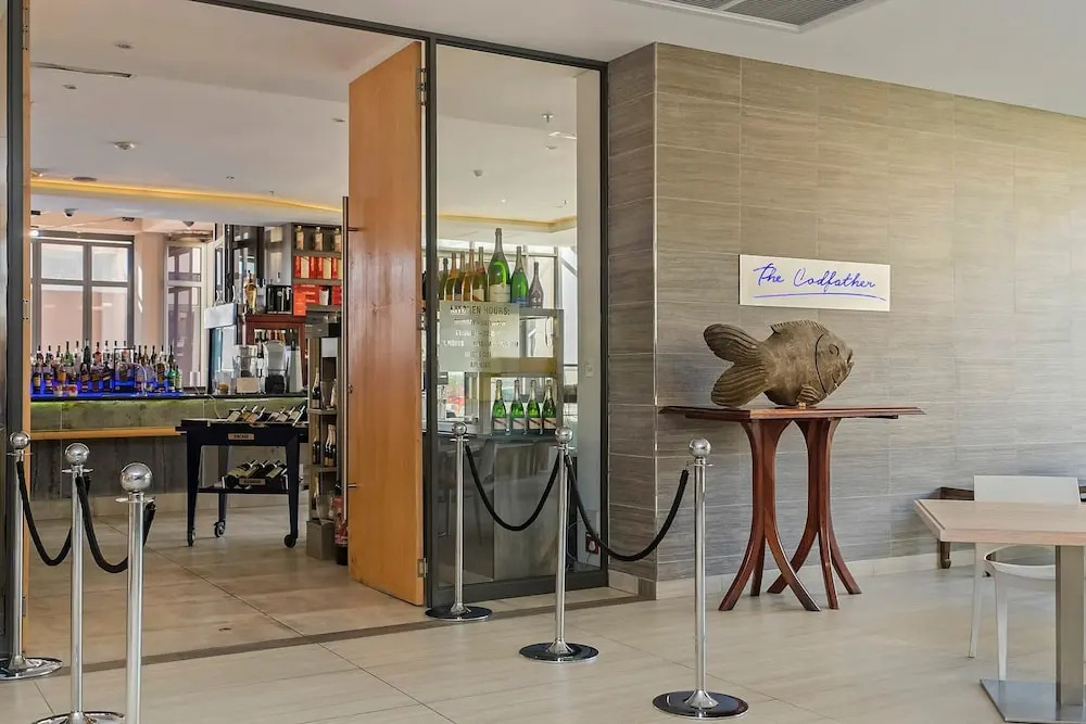 Sandton Skye Unit 702