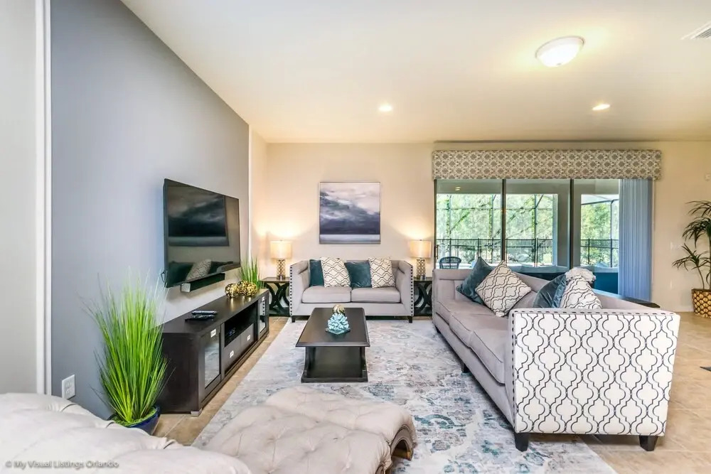 Nice Court Villa Windsro At Westside